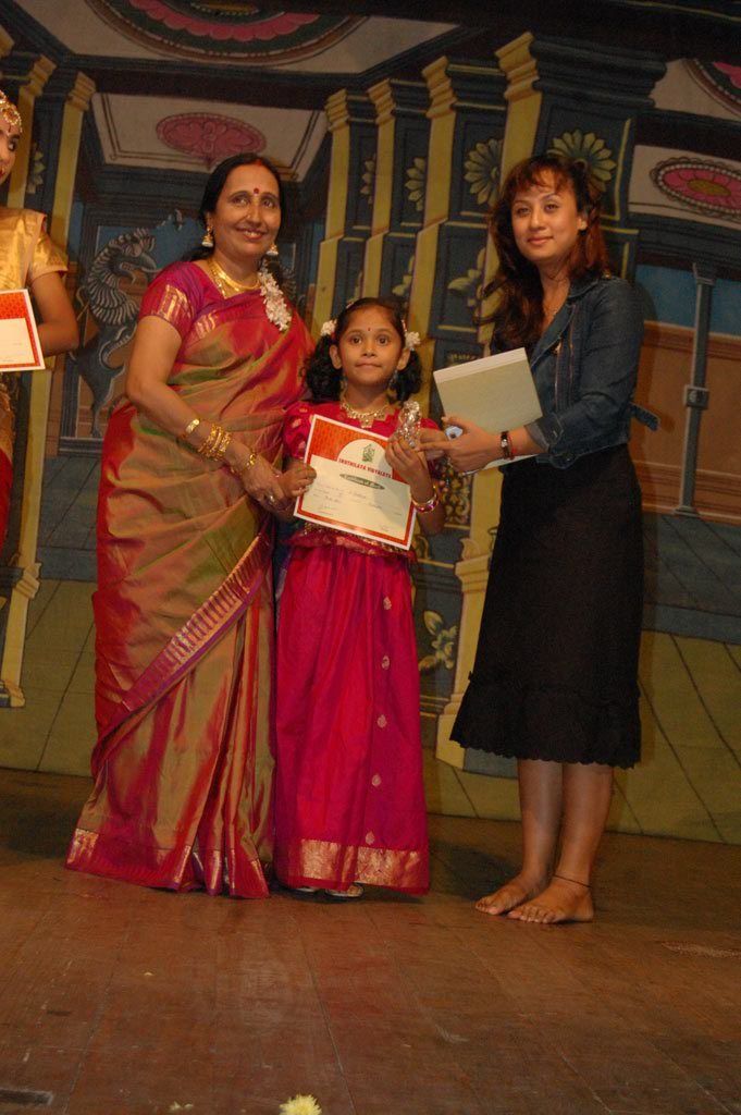 maanu at sruthilaya vidhyalaya 21st anniversary - pictures | Picture 132191